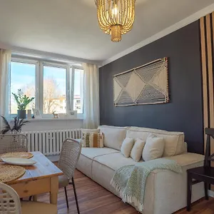 Bohema - Przytulne Mieszkanie Blisko Centrum I Dworca, Parter, Balkon, Park, Parking Apartament